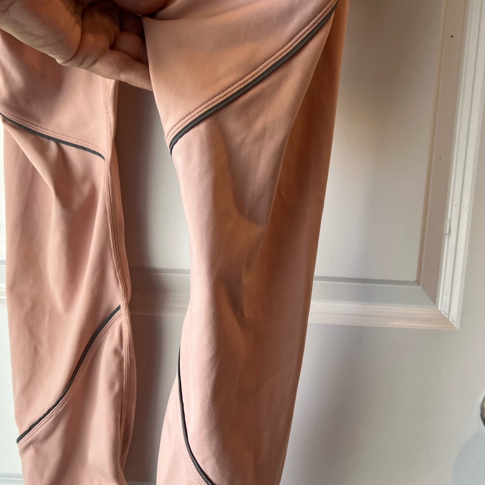 Fabletics Performance Leggings bundle. Large - image 3